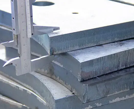 Cắt tấm kim loại-3