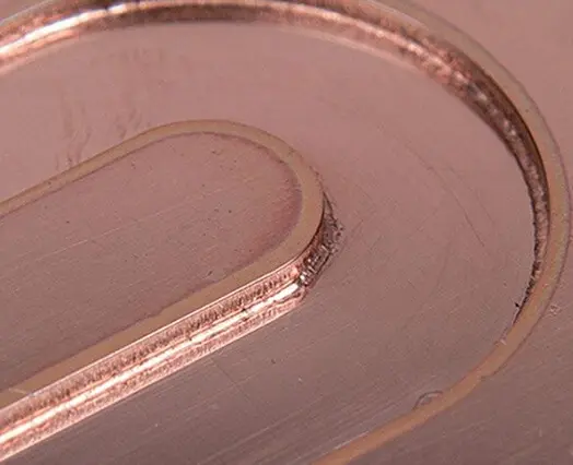 Cắt ống kim loại